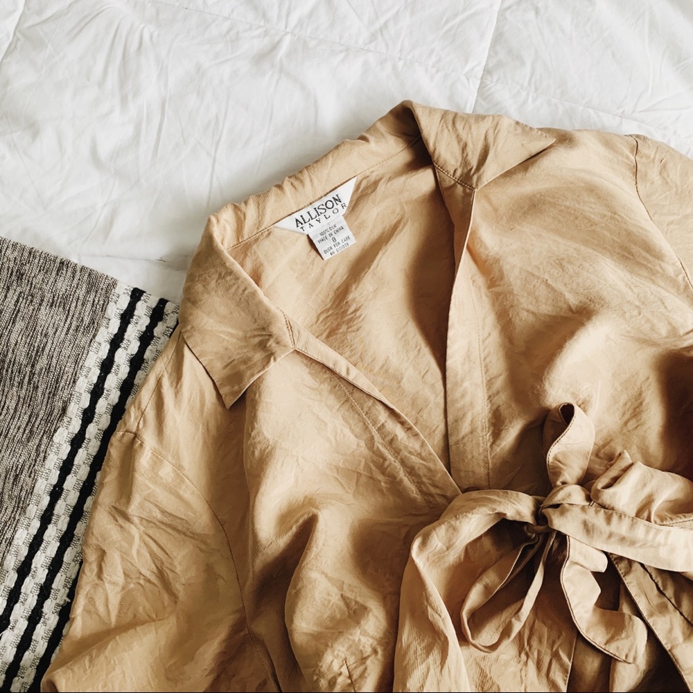 Allison Taylor 100% Silk Wrap blouse